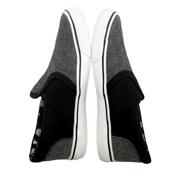 Cat & Jack Black Gray Pineapple Canvas Slip On Shoes Toddler Size 10 - Picture 2 of 6
